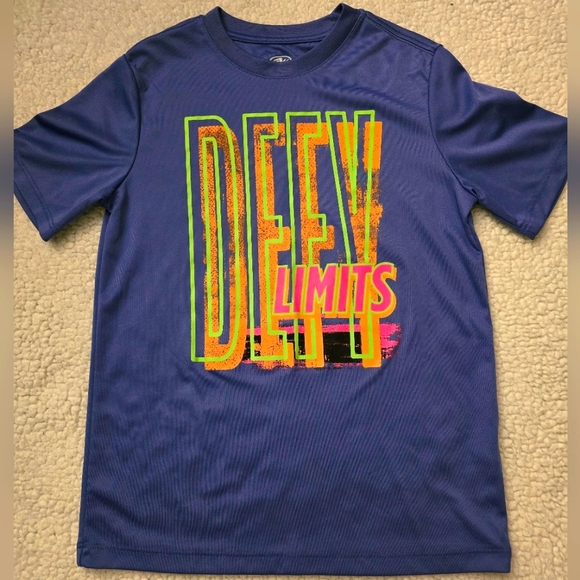 Athletic Works Boys size M(8) 3 shirt bundle - Picture 3 of 7